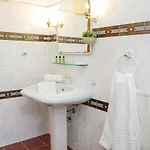 Mitzelos Villa *