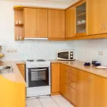 Mitzelos Villa Moni Evaggelistrias